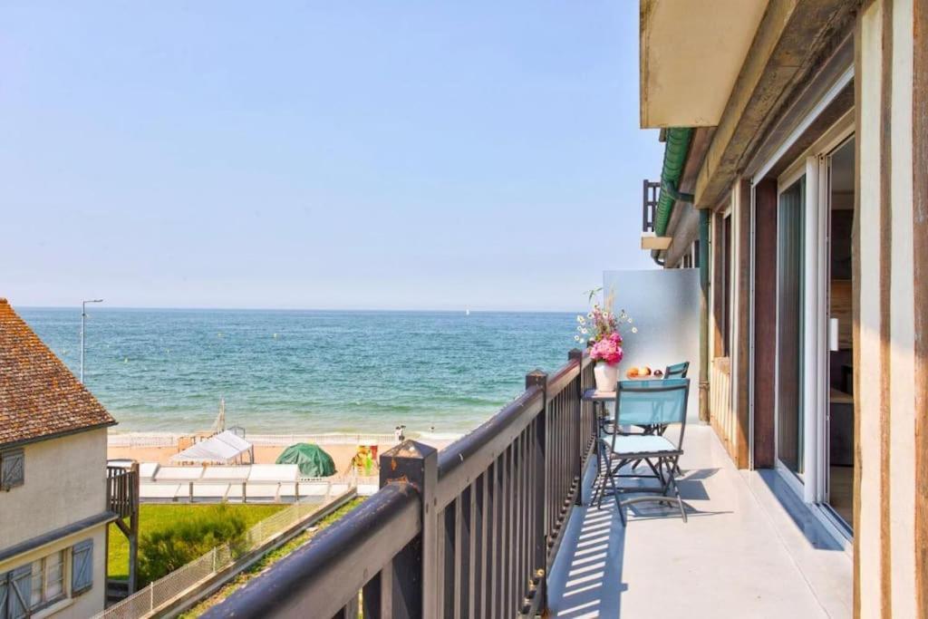 Apartment Les Forges-f2 Front De Mer-4 Pers, Wifi & Parking Blonville-sur-Mer